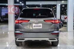 ميتسوبيشي اوتلاندر